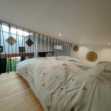 Tiny House Avec Jardin Et Acces Piscine Chauffee Villa Saint-Medard-en-Jalles Exterior photo